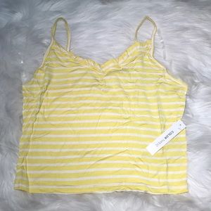 women’s crop top